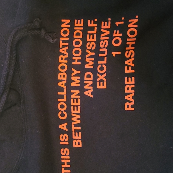 10.Deep hoodie - Picture 2 of 4